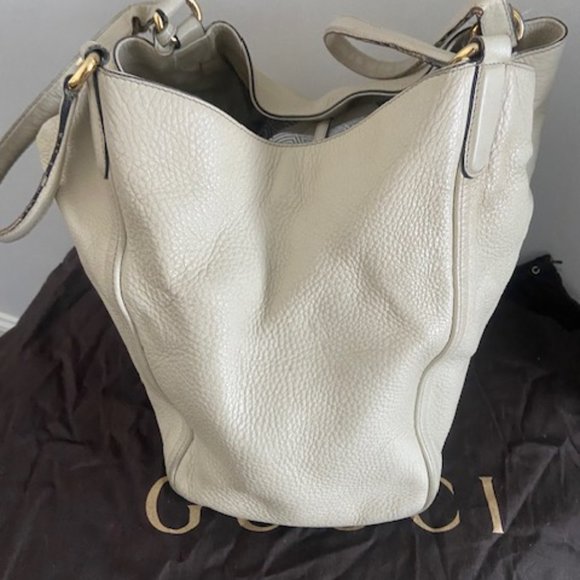 100% Authentic Gucci Soho Cellarius Medium Tote Handbag - Picture 9 of 16